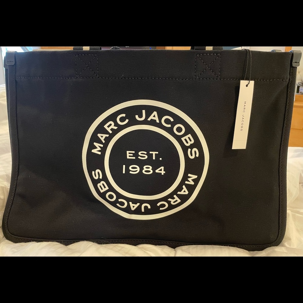 Marc Jacobs Logo Disc Tote BNWT